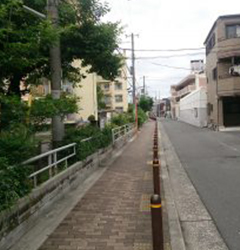 駅からの行き方2